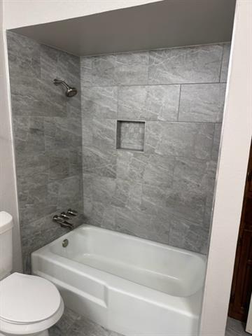 Building Photo - 2377 Claridge Cir