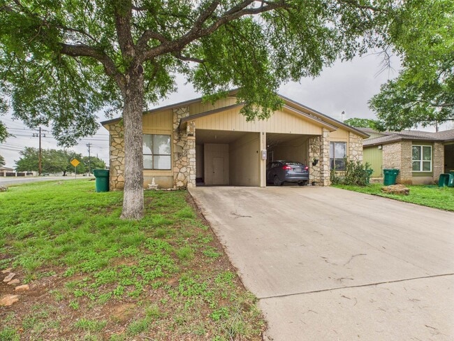 Primary Photo - 913 Mayfield Dr