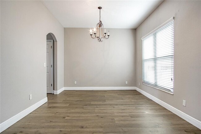 Building Photo - 1405 Vista del Lago Blvd