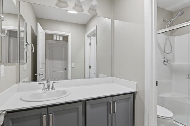 Building Photo - 3158 Molinos Dr