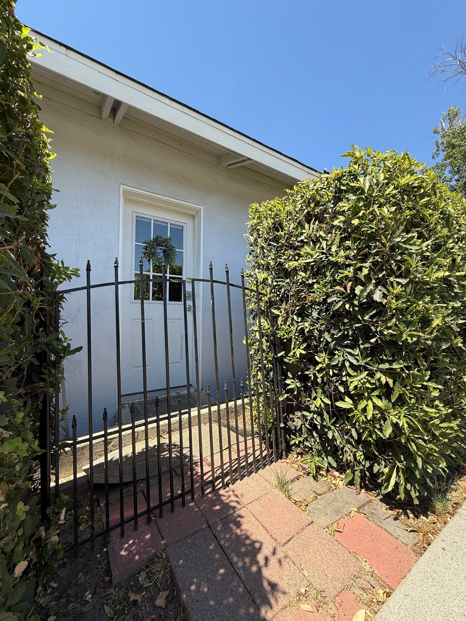 Building Photo - 4003 Garey Ave