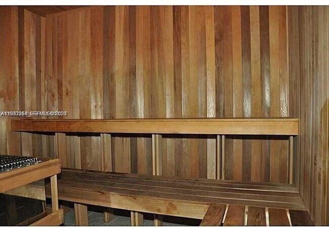 Building Photo - 1830 Radius Dr