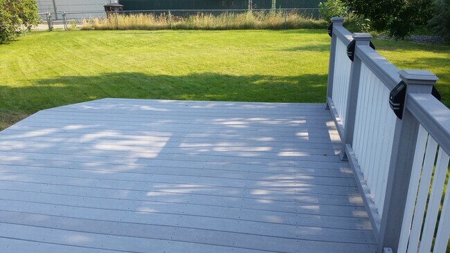 Building Photo - WEST END CHARMER! PERFECT HOME FOR ENTERTA...