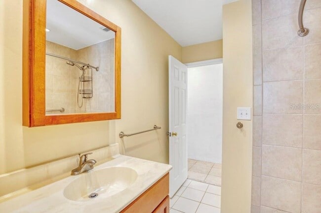 Building Photo - 301 41st Ave