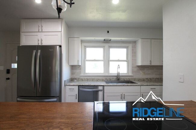 Building Photo - East-End Home for Lease near Malmstrom and...