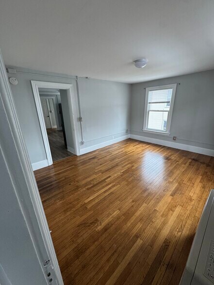 Building Photo - 177 Saint John St