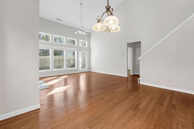 Building Photo - 3476 Harvest Ridge Ln NE