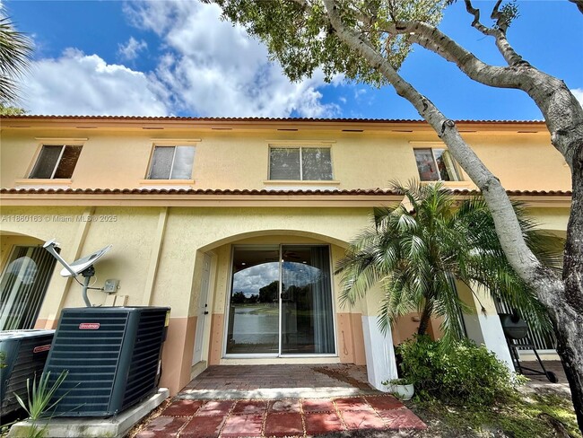 Building Photo - 8380 SW 25th Ct