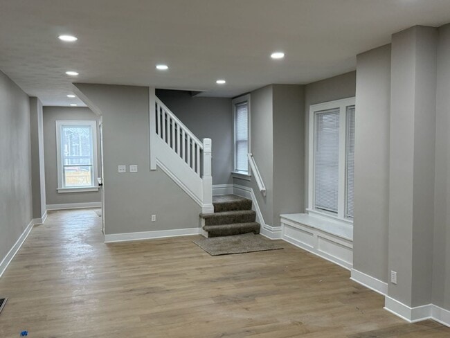 Building Photo - 1378-1380 Hamlet (Park)