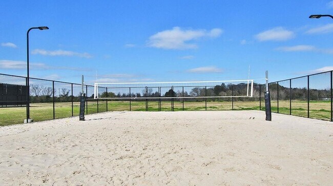 Building Photo - 28710 Wildthorne Ct