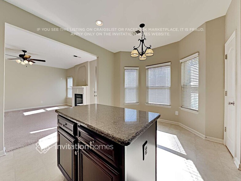 Building Photo - 4790 Carnegie Ct