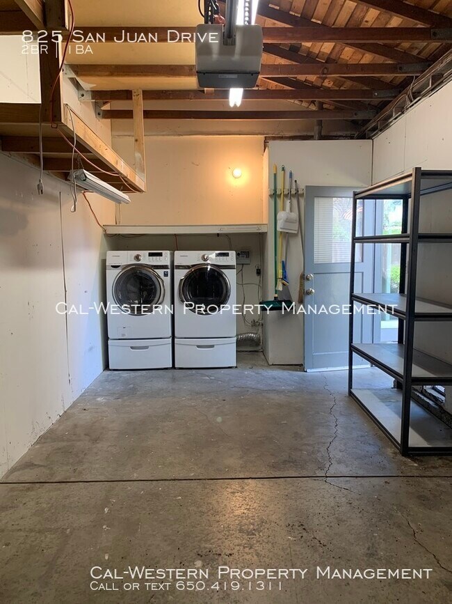 Building Photo - 825 San Juan Dr