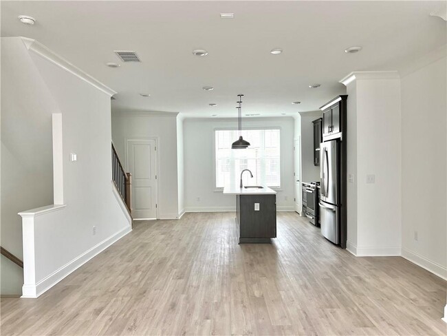 Building Photo - 1651 Wellborn Walk