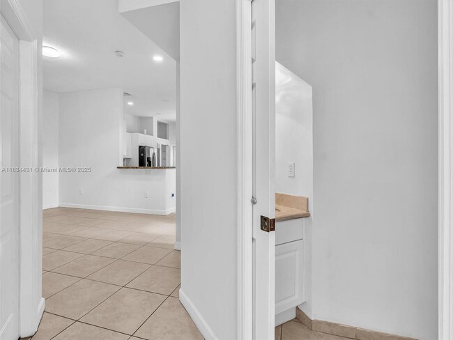 Building Photo - 2771 Treasure Cove Cir