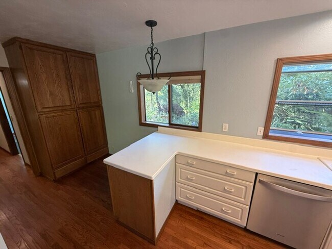 Building Photo - Showing Sunday, 8/2/2026 @ 4:30pm by Appt.  Welcome Home to Coleman Valley Rd Occidental