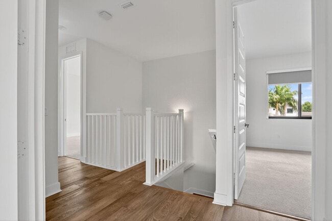 Building Photo - 10990 Oceano Wy