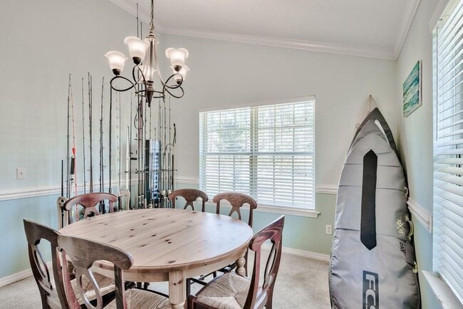 Building Photo - PRICE DROP!! Great 3-bedroom Florida cottage located in the heart of the Town of Santa Rosa