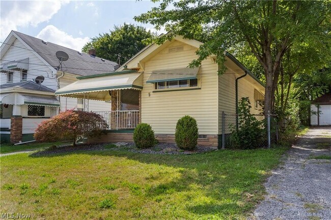 Building Photo - 52 Rhoda Ave