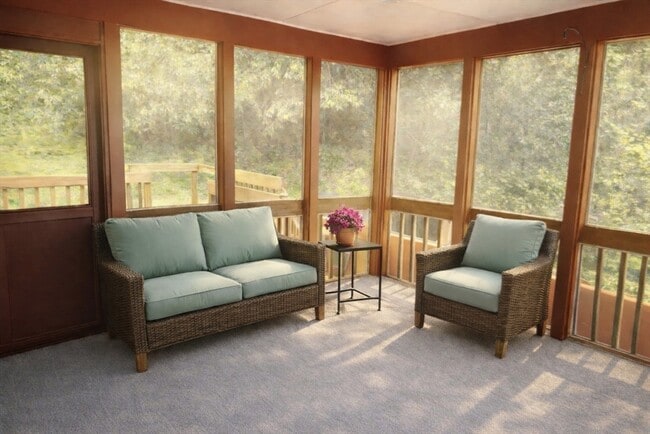 Building Photo - 74 Crockett Rd