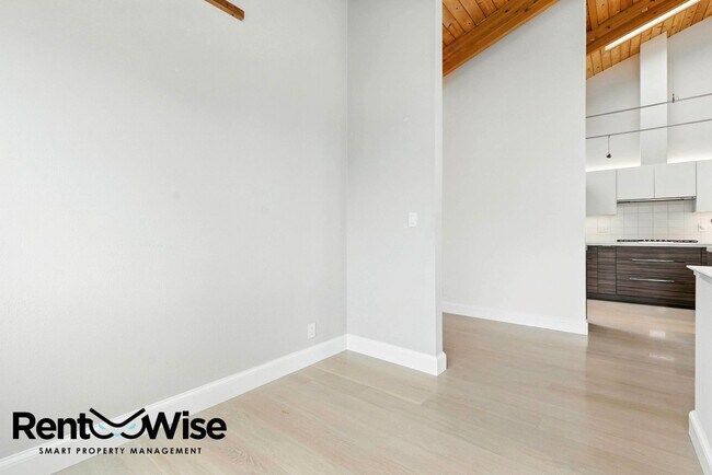 Building Photo - 14 Marlin Cove