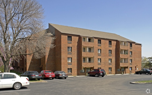 Building Photo - Jaycee Fairgrounds Village