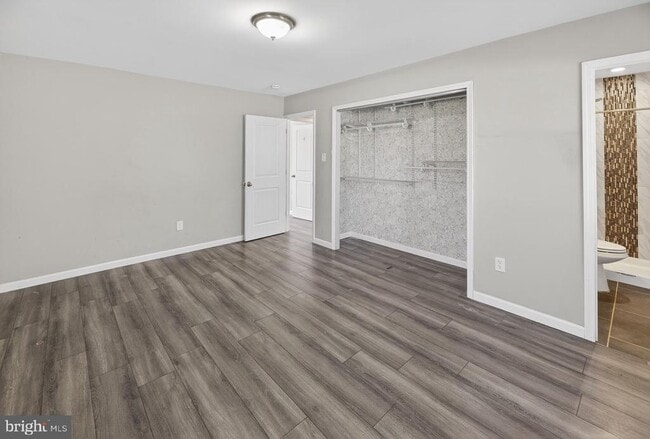 Building Photo - 55 Ember Ln