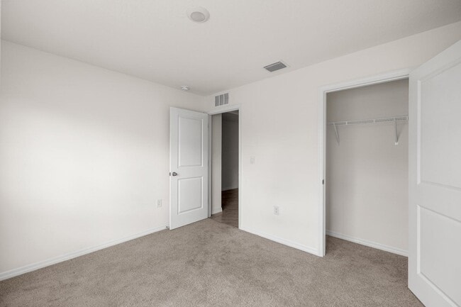 Building Photo - 8904 SW 50th Ter