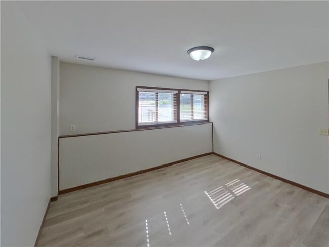 Building Photo - 3120 Teal Ct