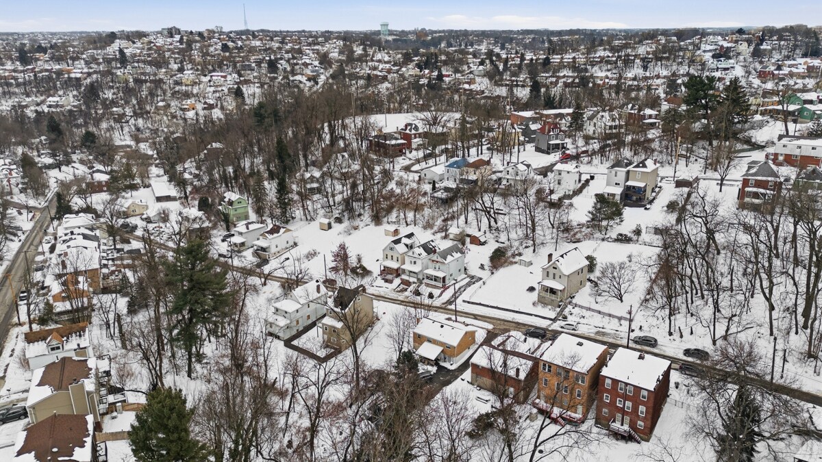 Building Photo - 19 Arnold St
