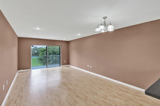 Building Photo - 7580 SW 82nd St