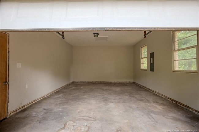 Building Photo - 6258 Stoney Point Loop