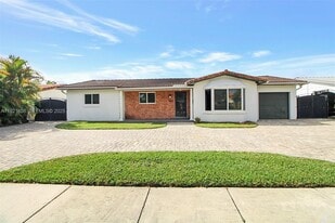 Building Photo - 1804 SW 102nd Ct