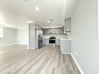 Building Photo - 322 E 55th St