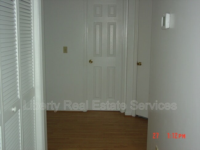 Building Photo - 835 Sagewood Dr