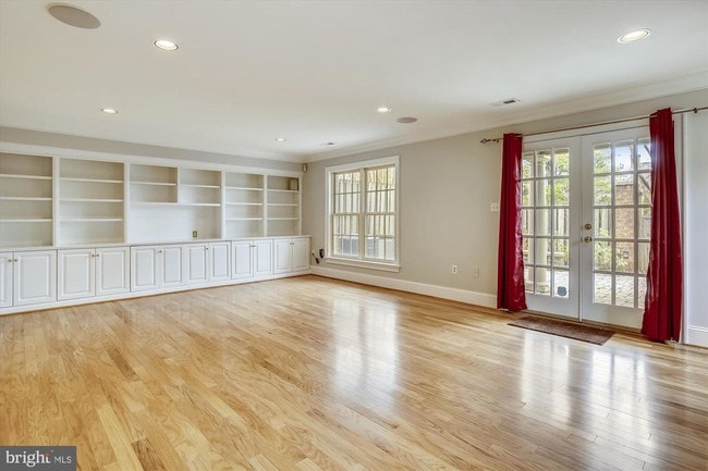 Building Photo - 2009 Mayfair McLean Ct