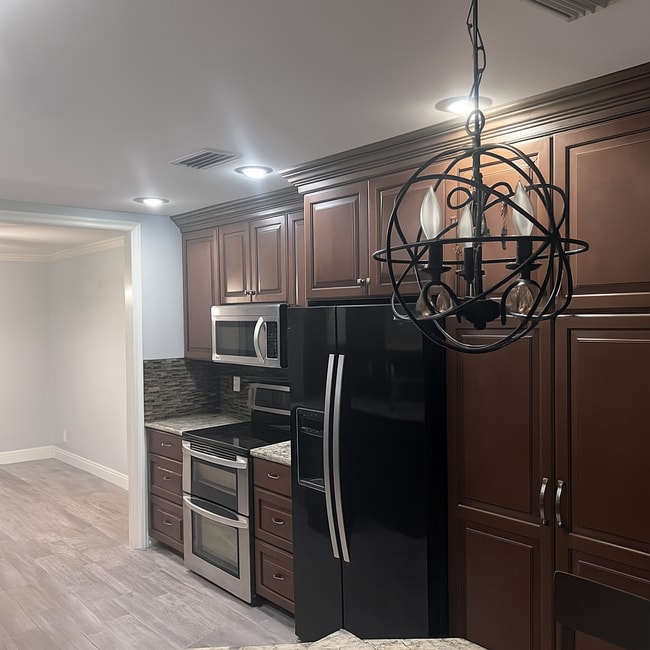 Building Photo - 3306 Del Prado Ct