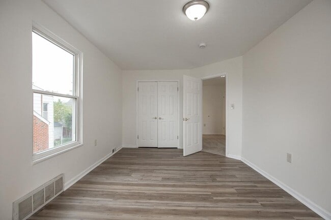 Building Photo - 18619 Arrowhead Ave