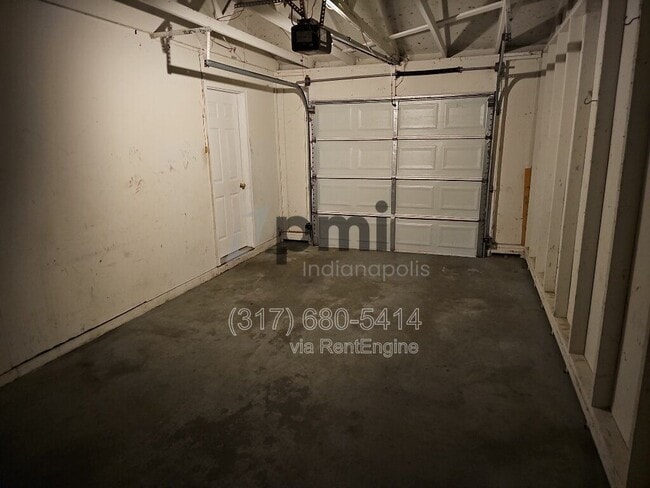 Building Photo - 10644 Lostpine Ln