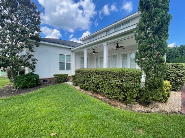 Building Photo - 5005 Congressional Dr