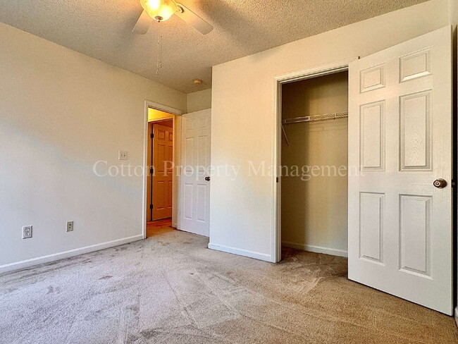 Building Photo - 7408 Bluestone Ct