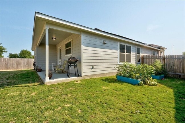 Building Photo - 6813 Colorado Bluffs Rd