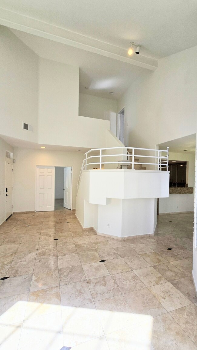 Building Photo - 231 Shorebreaker Dr