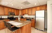 Building Photo - Modern 2-Bedroom Apartment at Sutton Views...