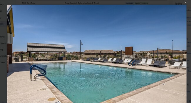 Building Photo - Like Brand New Luxurious Modern 3 Bedroom 2 Bath Townhome in Warner Meadow – Rare Rental Opportun...