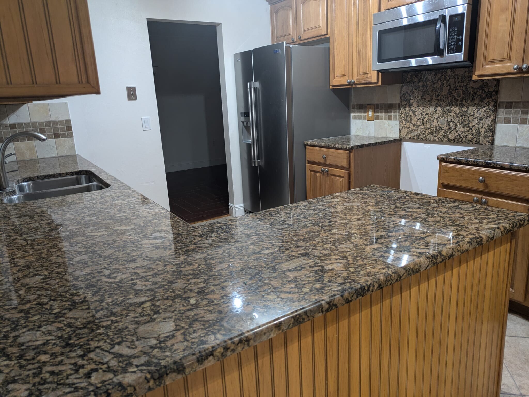 Building Photo - 8021 Sandberry Blvd