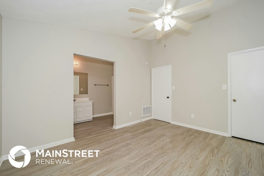 Building Photo - 1127 Reynolds Ct