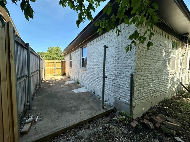 Building Photo - 509 Dover Dr