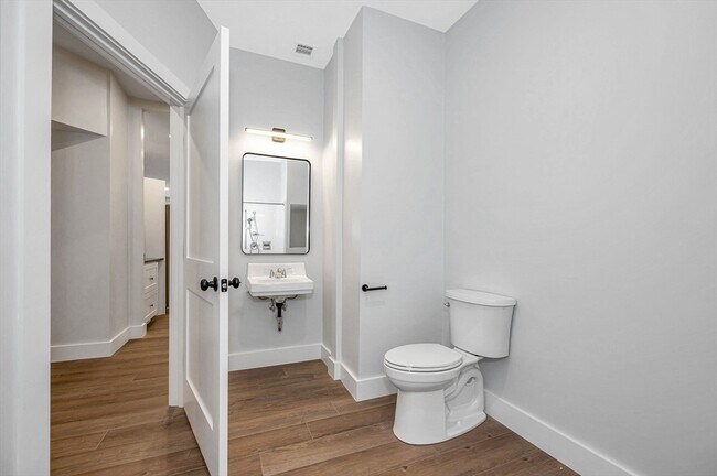 Building Photo - 241 W 6th St