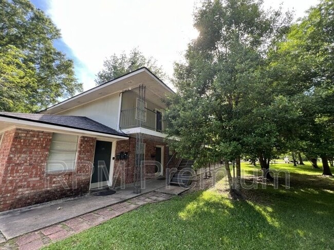 Building Photo - 4114 Florida St