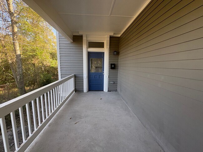 Building Photo - 169 Lamar St